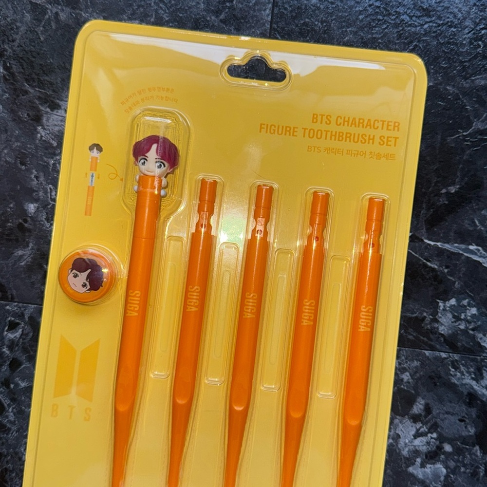 BTS CHARACTER TOOTHBRUSH SUGA